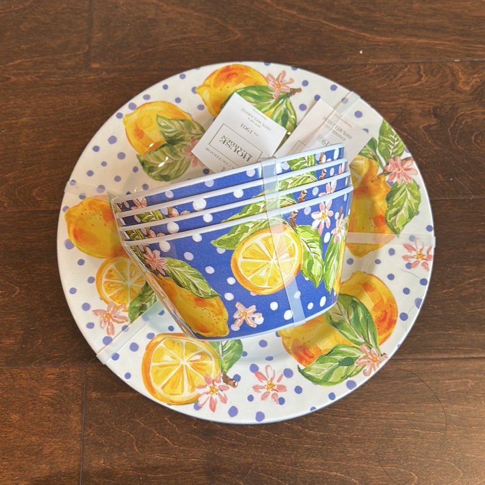 House & Garden Lemon Polka Dot Print Melamine Dinner plates  & Bowl 8 Pc Set New